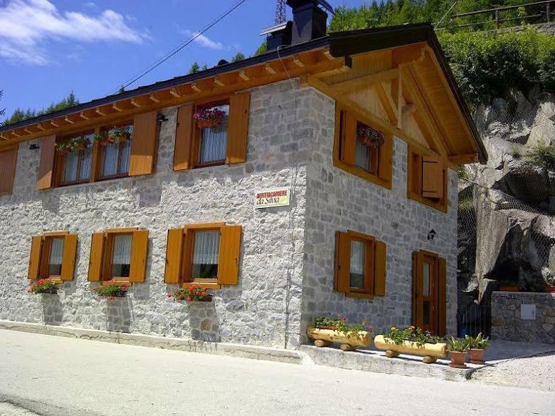Affittacamere Da Silvia Santa Barbara  Экстерьер фото
