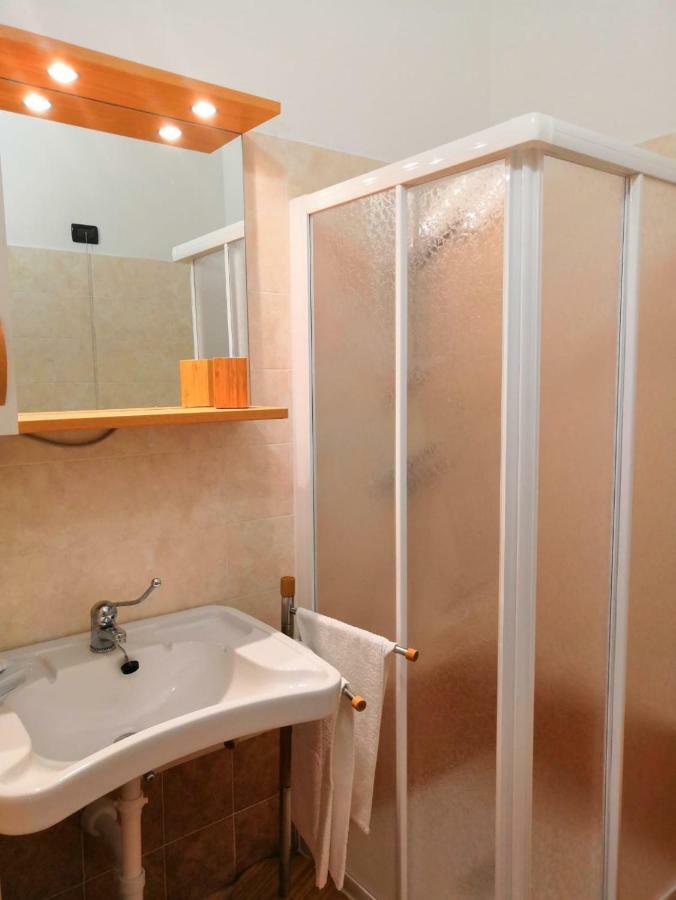 Affittacamere Da Silvia Santa Barbara  Экстерьер фото
