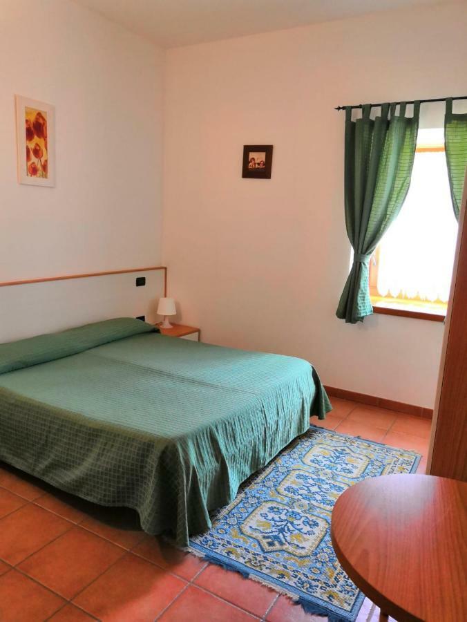 Affittacamere Da Silvia Santa Barbara  Экстерьер фото